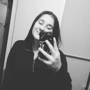 Meet your Posher, Bailey